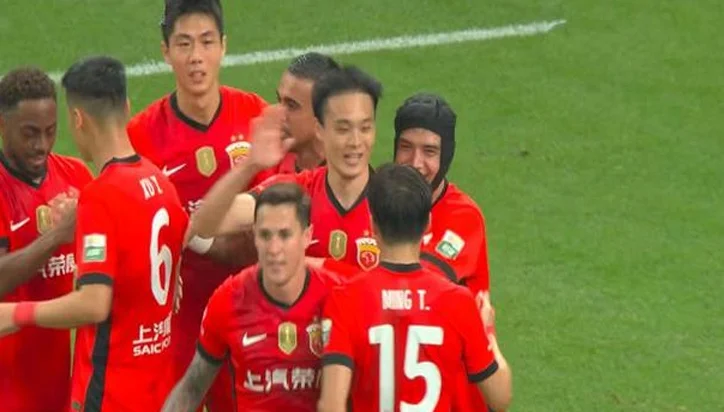 国安2-1逆转9场不败，林良铭世界波，吴少聪太稳，海港争冠已掉队相关图三
