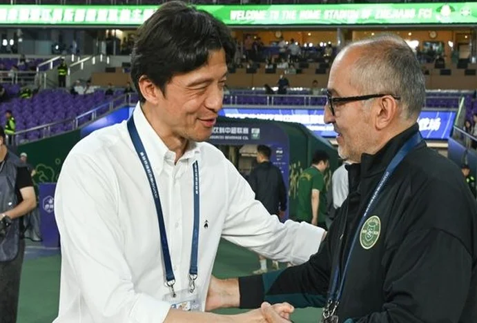 4-2，中超第7掀翻中超前冠军，王钰栋无敌双响，谢晖率队4轮不胜