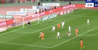 随着泰山1-1，国安2-1，中超积分榜更新，上海海港跌出前三相关图五