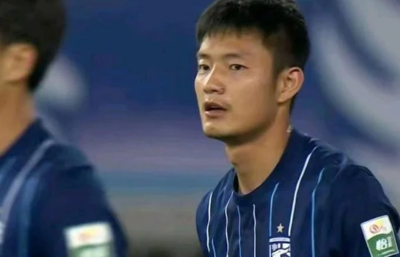 后来居上！武汉三镇客场2-1逆转河南，积分榜排名升至第十一位