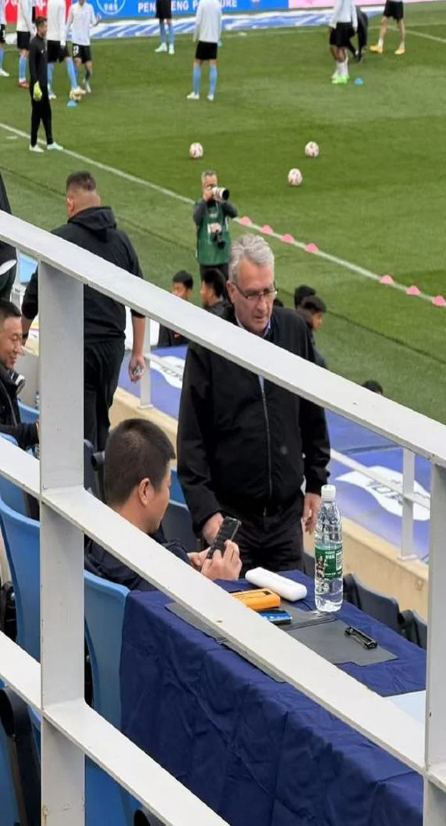 2-0！大连外援集体发威，获梦幻开局，云南最快进球被吹，引争议相关图三