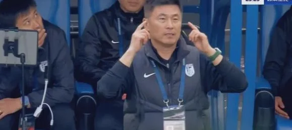 伤仲永！中超首秀送助攻的毛伟杰 如今竟让大连球迷又爱又恨相关图五