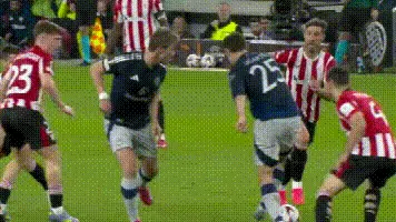 3-0！3-1！英超2强一夜大胜：曼联13场不败，有望和热刺会师决赛相关图三