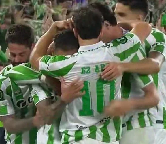 2-1！4-1！安东尼+桑乔一夜全进球：贝蒂斯和切尔西有望决赛会师