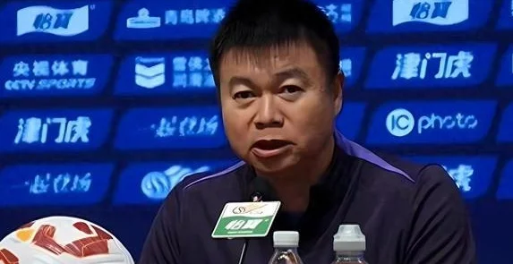 从来不缴械投降？媒体人质疑于根伟：点名谢维军，是不是变相甩锅相关图四