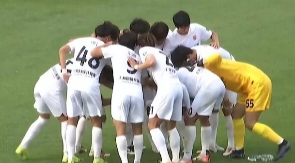 恭喜上海海港！新帅带领球队客场2-0完胜，曾率队在2016赛季夺冠
