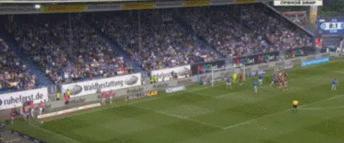4-0！汉堡真杀疯了：登上榜首+甩开第三名4分，下轮赢球=重返德甲相关图四