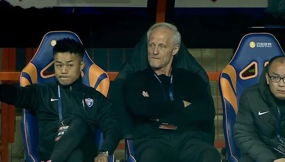 泰山队急需软柿子，老崔抗压能力差 高准翼复出 玉昆也有换帅危机相关图四