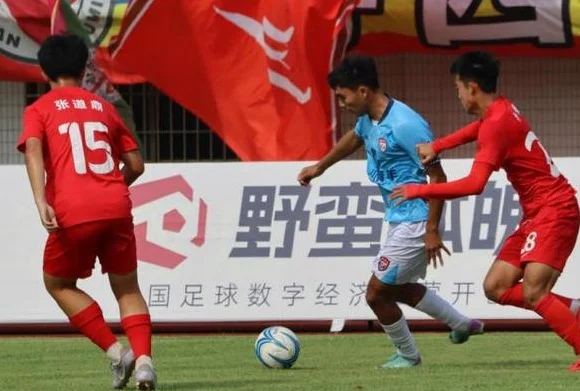 中冠吴川赛区：五华华京1-0吴川青年，南京铁虎1-1武汉两江金岸相关图二