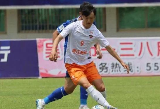 中冠吴川赛区：五华华京1-0吴川青年，南京铁虎1-1武汉两江金岸相关图三