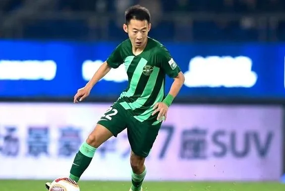 2-1！韦世豪联赛已进4球，成都蓉城先赛3分优势，领跑中超积分榜相关图三