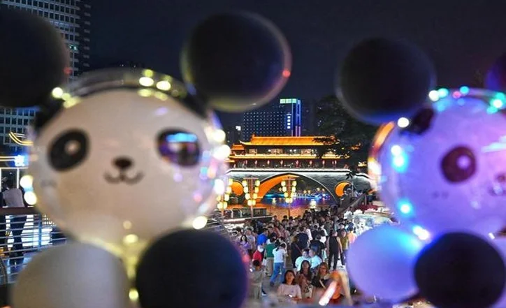 五一消费热观察⑧｜火！“金牌球市”叠加五一假期，商家直呼忙不过来相关图五