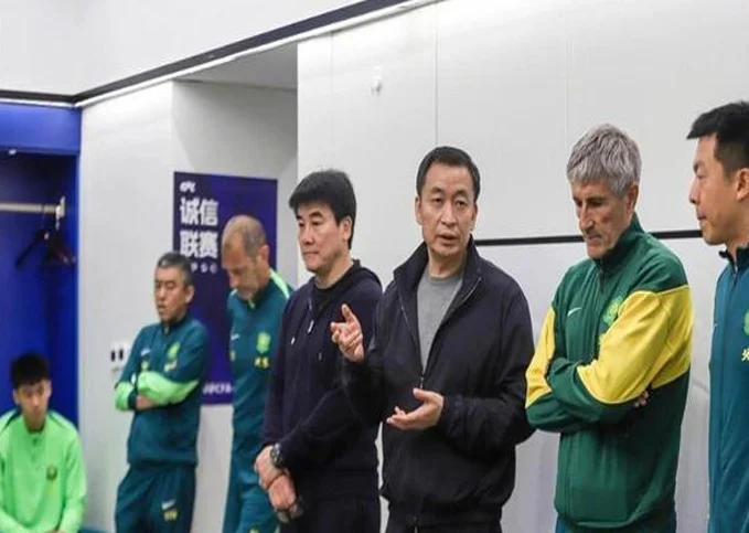 央视直播京连大战！梭鱼湾欢迎李明林皇张源，塞圣检验升班马成色相关图三