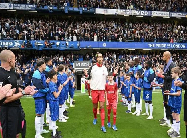 3-1！切尔西击败利物浦，少曼城1分，恩佐闪电破门，范戴克送礼相关图三