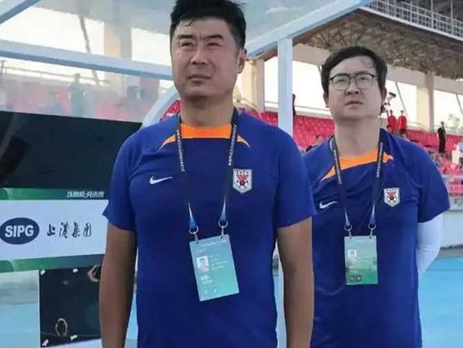 山东泰山客场2比3云南玉昆！揪出最大的混子，崔康熙替代者浮现相关图四