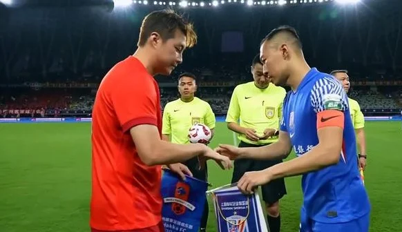 3-1，申花5分钟2球重返榜首，刘诚宇首球米内罗传射 黑马成色不足相关图五