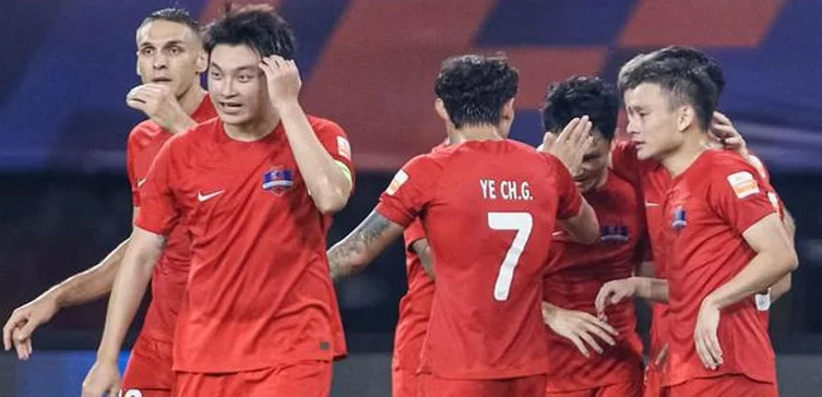 3-1！俩18岁小将中超首球！进球数占优，上海申花夺回榜首相关图三