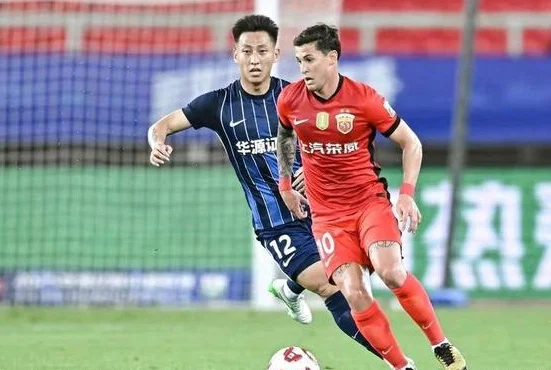 五连败！武汉三镇0-2不敌上海海港，创队史最长连败纪录相关图二