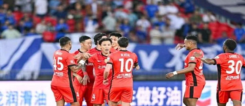 五连败！武汉三镇0-2不敌上海海港，创队史最长连败纪录
