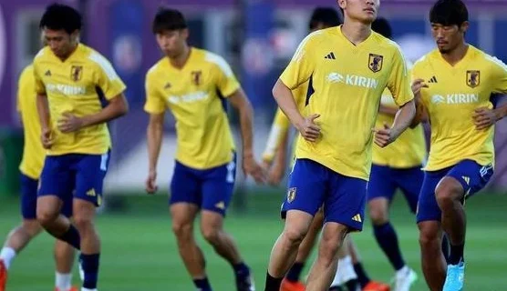 日本锋线明星闪耀德甲，基尔保级希望重燃相关图二