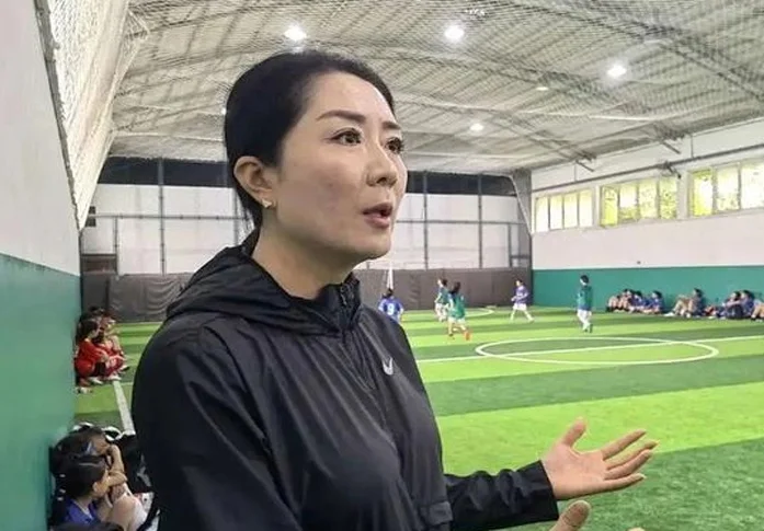 长三角女子足球邀请赛落幕杨浦拿下冠军，但总教练浦玮说“任重道远”相关图三