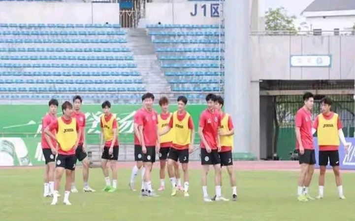 中乙预赛第8轮：成都蓉城B队客场4-0大胜广西蓝航相关图五
