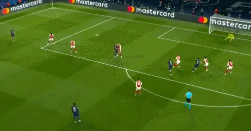 2-1！阿森纳四大皆空，巴黎挺进欧冠决赛，姆巴佩颜面扫地相关图四