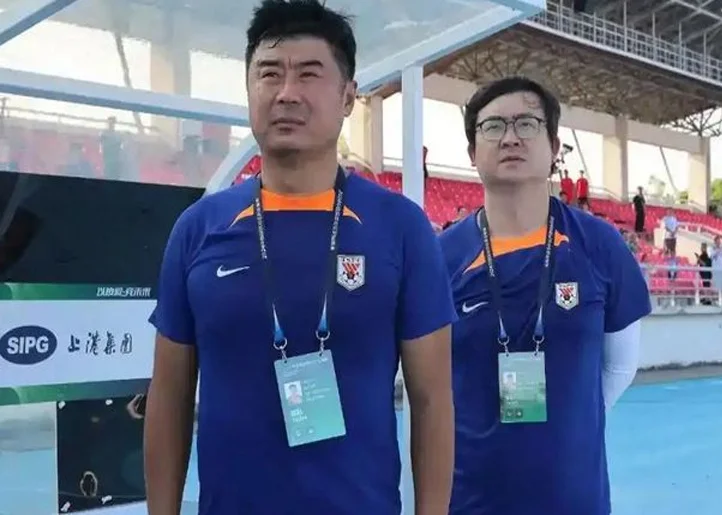 曝山东泰山换帅又遇难题，崔康熙暂时未离任，周海滨韩鹏可能性小相关图二