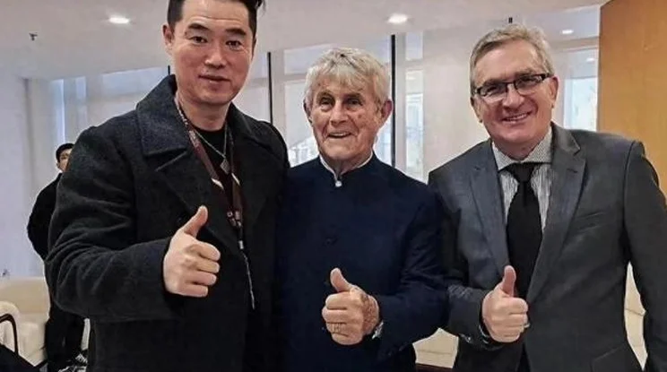 曝山东泰山换帅又遇难题，崔康熙暂时未离任，周海滨韩鹏可能性小相关图三