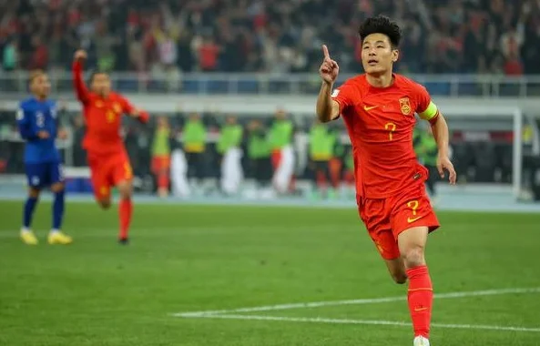 国足坏消息！三笘薫等主力缺席世预赛，国足最后2轮全胜也难出线相关图二