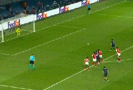 2-1，巴黎双杀阿森纳，时隔5年再进欧冠决赛，鲁伊斯飙惊天世界波相关图四