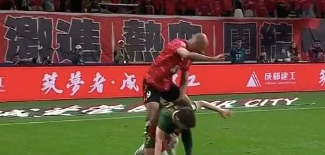 热议费利佩事件：领导刷抖音看到的；怕你不作为又怕乱作为
