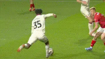 一场3-0！让谢菲尔德联队一只脚进决赛，有望重回英超，分1亿镑相关图三