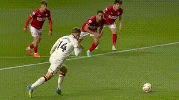 一场3-0！让谢菲尔德联队一只脚进决赛，有望重回英超，分1亿镑相关图二