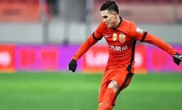 3-1！三外援进球！落后前两名3分，上海海港争冠不掉链子相关图四