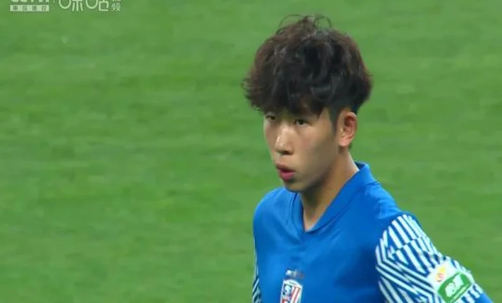 4-0！申花大胜青岛西海岸，米内罗2场造5球，2名小将连场破门！