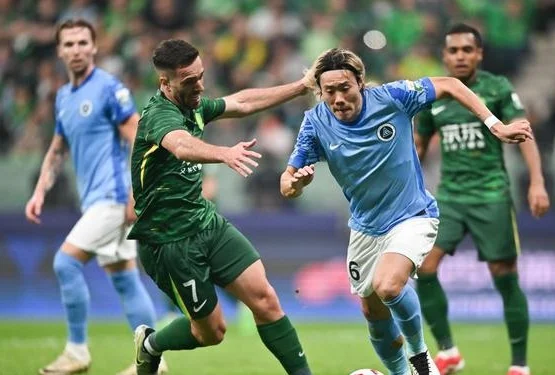 又赢了3-1，北京队狂飙5连胜，11场不败中超唯1，深圳队4场首败