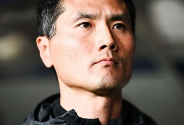 一场4-0踢出中超惨案，领头羊踢疯了，邵佳一不敢相信相关图四