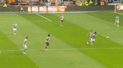 0:1，1:1到1:2遭绝杀，兰帕德难了！英冠升级附加赛，桑德兰险胜相关图五