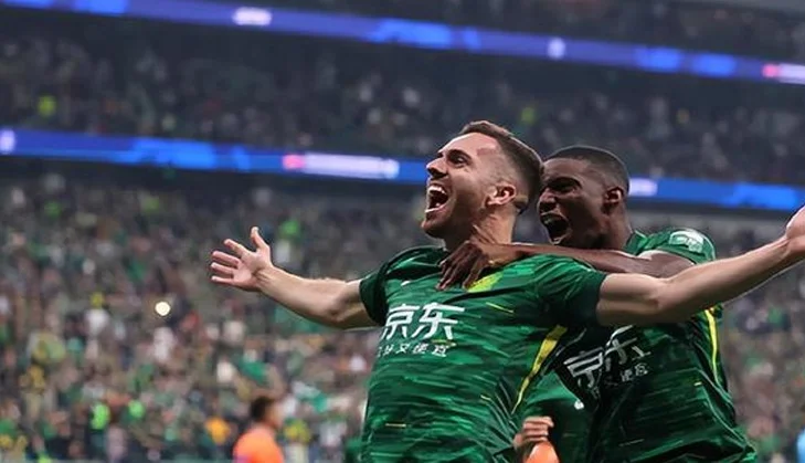 3-1！国安复仇深圳新鹏城，豪取中超5连胜，创造球队7项新纪录相关图五