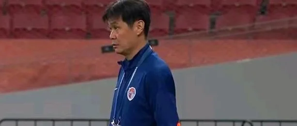 中超上海海港3-1逆转青岛海牛 海港距榜首只差3分相关图六