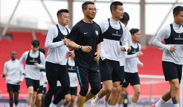 中超前瞻！客战武汉三镇，大连英博全力争胜！相关图三