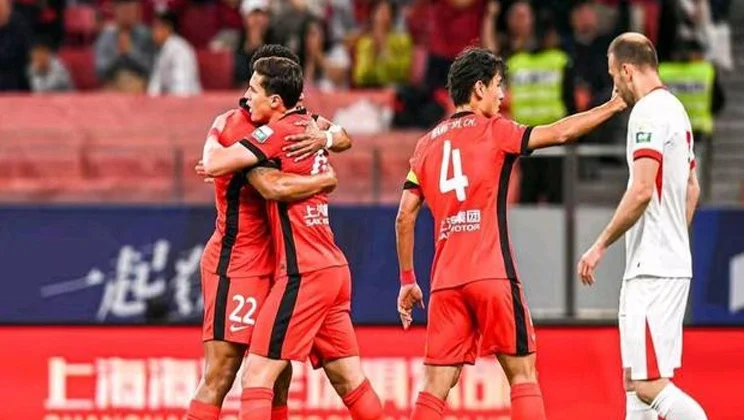 中超上海海港3-1逆转青岛海牛 海港距榜首只差3分