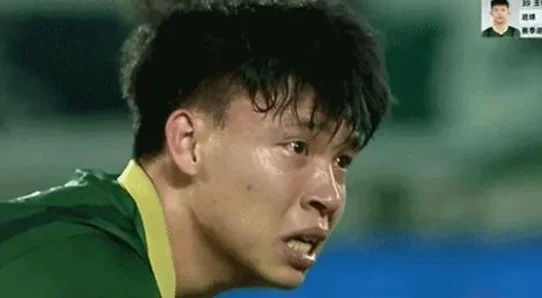 卡扎帽子戏法山东泰山4:2战胜浙江，中超已经配不上王钰栋相关图二