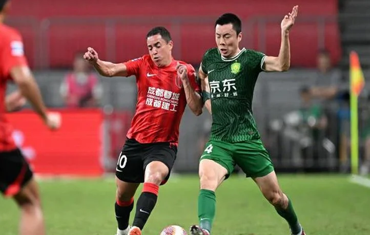 张玉宁丢首发，2场错失必进球 国安1国脚边缘化 塞鸟价值还在提升相关图四