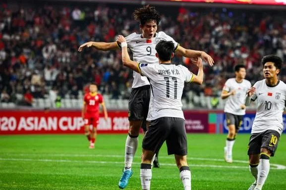 想不到的井喷：U20多名小将在中超崭露头角，王钰栋11场8球成榜样相关图二