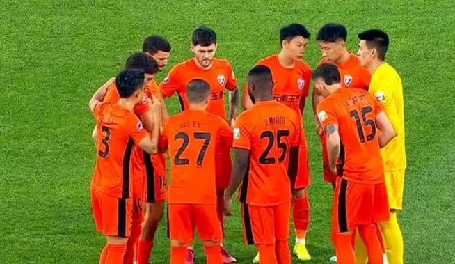 0-1，津门虎爆冷近4场3负 于根伟1招鲜被摸透 玉昆两连胜反客为主