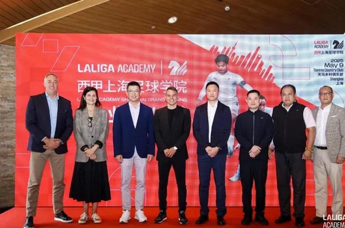 懂球帝对话萨维奥拉：球迷球星共就国家德比；愿更多武磊登陆西甲相关图七