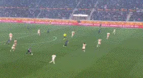 天助尤文图斯！1-2，罗马连续19轮不败遭终结，落后第4的尤文1分相关图二