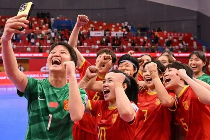 零封晋级四强！中国女五国家队从呼和浩特冲击世界杯！相关图七
